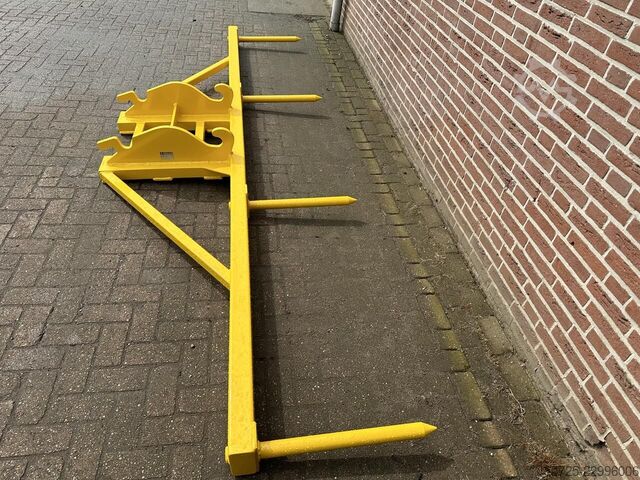 Schans korven prikker round bale fork  Schans korven prikker