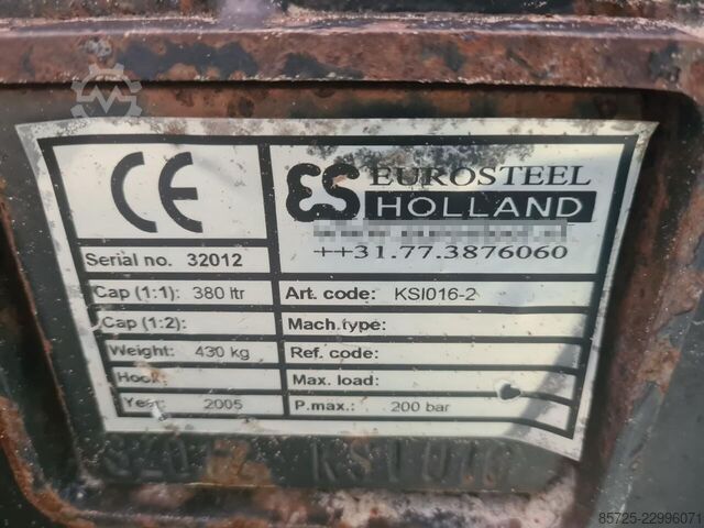 Grading bucket  