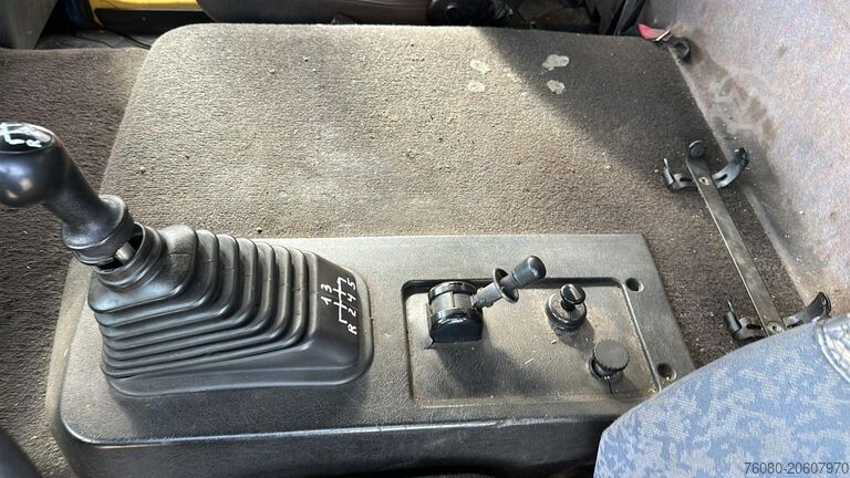 Tankwagen Volvo FL 6-18 (12400 LITERS / 3 COMPARTIMENTS / EURO ...