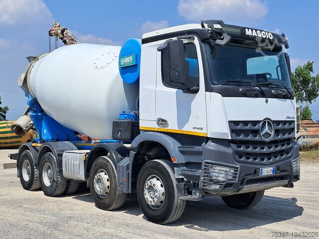 Autobetonmixer Mercedes-Benz AROCS 4142