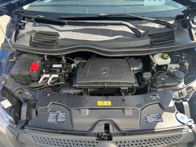 Skåpbil MERCEDES-BENZ Vito 114 LANG KLIMA TEMPOMAT SCHRÄNKE/REGALE AHK