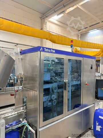 Içecek üretim makinesi Tetra Pak Tetrapak TBA8 1Lt Slim