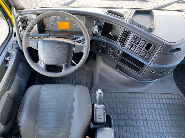 Volume SCM Volvo FH 13.400 / 2x tank / Euro 5 / Mega