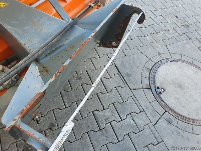 Andere BEMA Bema 25 Dual Kehrmaschine / 2.050 mm / 2020