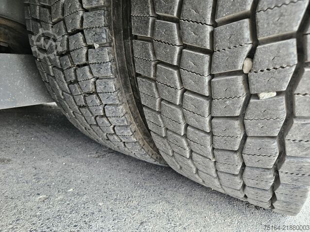Lastbil med flak Mercedes-Benz Arocs 2651 L 6x4