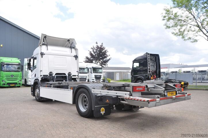 Système BDF Scania P420 2023 BDF + DHOLLANDIA + SLAAPPLAATS
