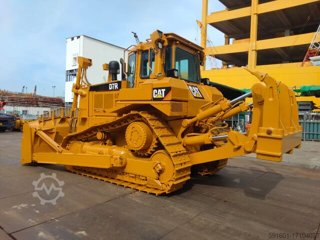 Buldozer Caterpillar D7R2