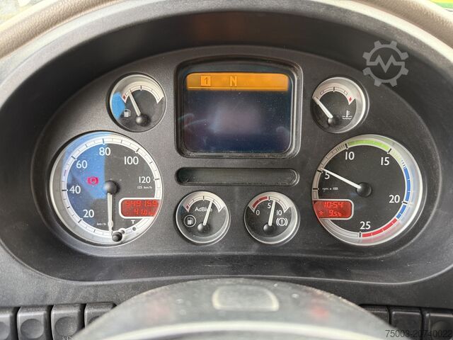 Standaard trekker Daf XF105 460 4X2 Comfort Cab