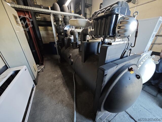 Turbo water cooler DAIKIN EWWD C10 FZXS