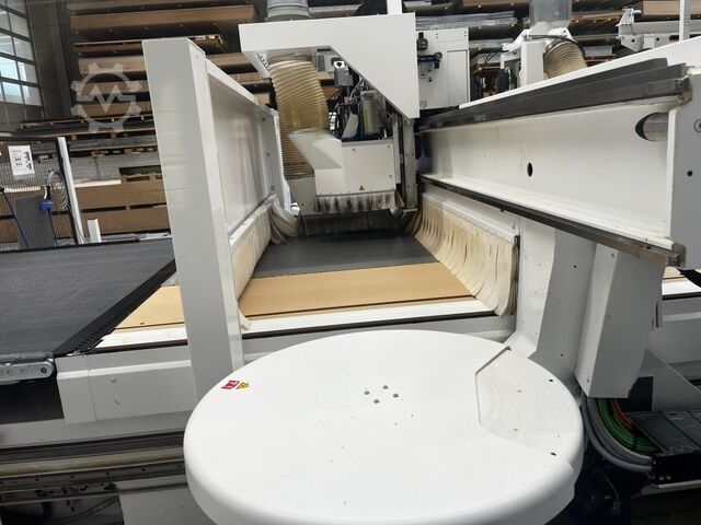 Macchina nesting CNC HOMAG CENTATEQ N-800