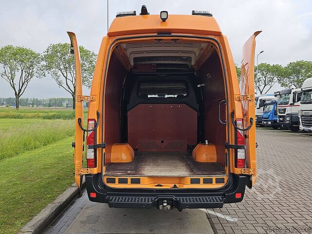 Στέισον βάγκον με ψηλή οροφή RENAULT MASTER 2.3 Dubbellucht !