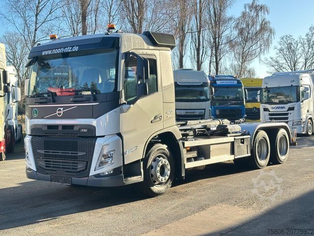Roll-off tipper truck VOLVO FM420 6x4 Abroller Meiller RS21.65 AHK Lift