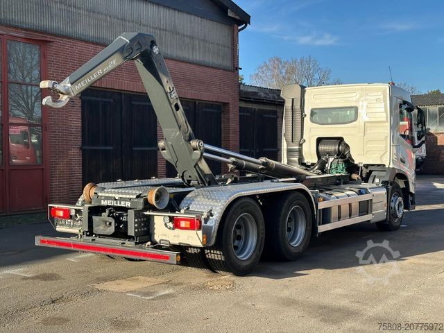 Roll-off tipper truck VOLVO FM420 6x4 Abroller Meiller RS21.65 AHK Lift