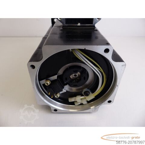 Besturingsunit Fanuc A06B-0215-B700 #0100 ohne Drehgeber! AC Servo Motor SN: C11XF10A7