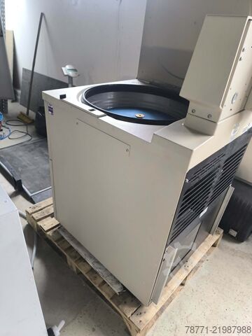 Centrifuga da laboratorio con rotore da 6 litri Beckmann Coulter J6-MC