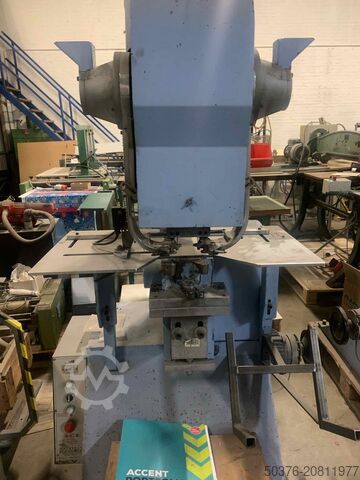 1993 máquina punzonadora y de hendido para mecanismos de archivadores de palanca Huen Cheng China nnb