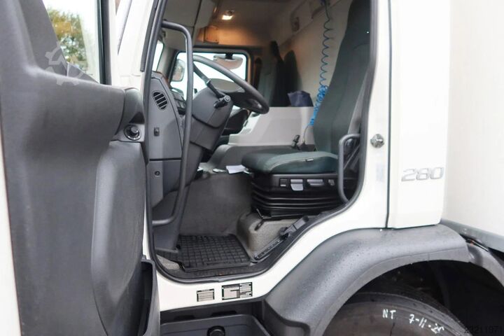 Volvo FE 280 4x2 Carrier Supra 1250 rashladna/zamrzivačka jedinica + BAR podizna platforma 2000 kg Volvo FE Volvo FE 280 4x2 Carrier Supra 1250 Koel/Vri...