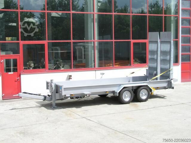 Remorque porte-engins surbaissée Möslein TT 11-E6x2  Tieflader für Fräsen breiten Rampen, Neu