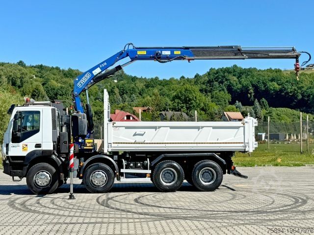 Kiper kamion IVECO TRAKKER 450 * FASSI F215A.0.22 + FUNK / 8x4 *TOP