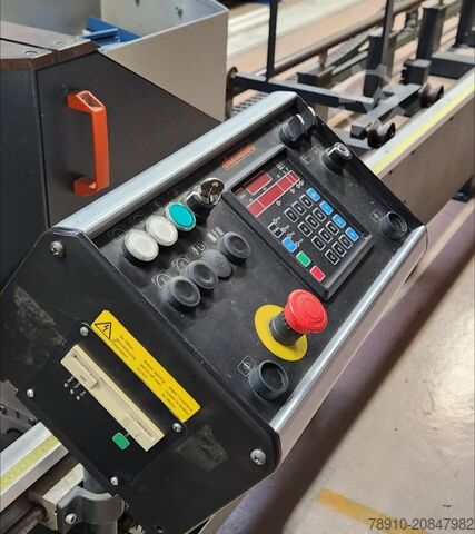 Dubbelkops aluminium of PVC zaag ELUMATEC DG 140 / 2