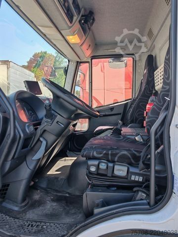 Koelwagen IVECO 120 E 22 Carrier Supra 1250 LBW