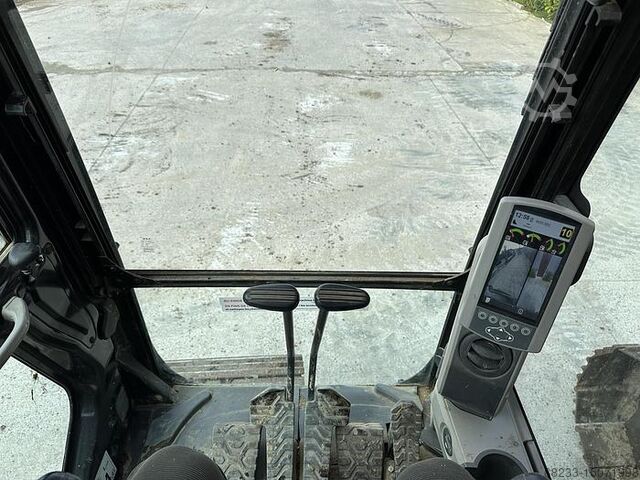 Rupsgraafmachine Caterpillar 335FL