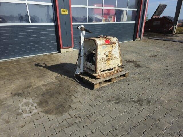 Weber CR8 / zagęszczarka / części zamienne - uszkodzona Weber CR8 / Rüttelplatte / Ersatzteile - defeckt