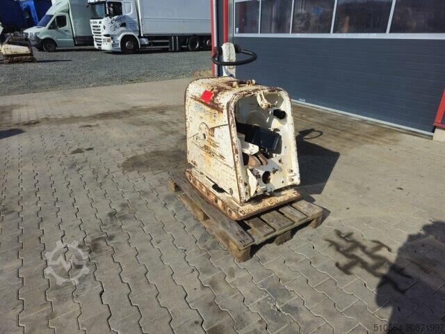 Weber CR8 / zagęszczarka / części zamienne - uszkodzona Weber CR8 / Rüttelplatte / Ersatzteile - defeckt