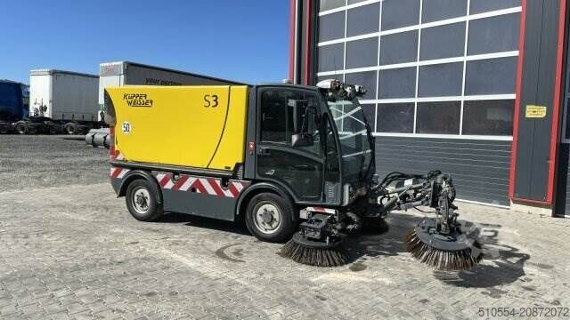 Vejfejemaskine Boschung Boschung S3 Kehrmaschine Sweeper / HAKO / BUCHER