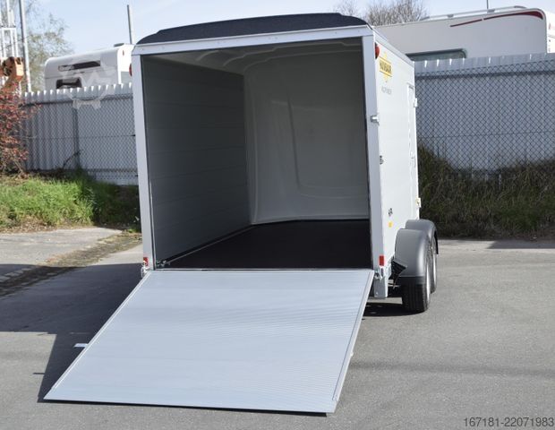 Boxtrailer HUMBAUR Kofferanhänger