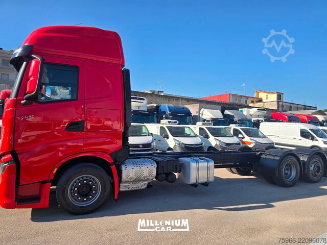 Vrachtwagenchassis IVECO SWAY 480 TELAIO 9,60 RETARDER 12/2021