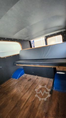 Minibus Opel Blitz
