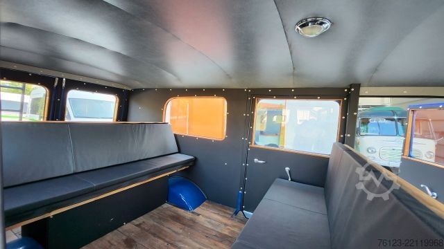 Minibus Opel Blitz