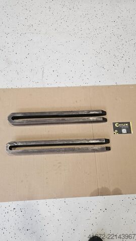 Upínací zařízení unbekannt Gabel-Spanneisen, 30x695 mm
