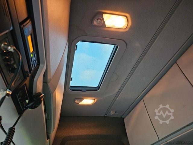 Standard nyergesvontató SCANIA R450 Retarder,Kipphydraulik, 19.000 Kg, ALCOA LM