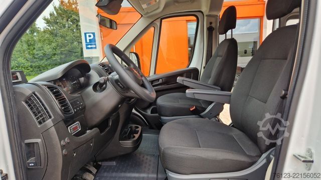 Minibusz Opel Movao Fiat Ducato Systemboden Rolli