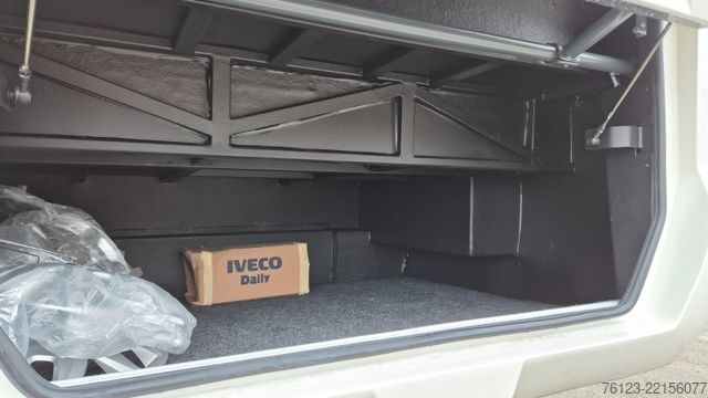 Minibusz IVECO 2x Daily 70 Lagerfahrzrug Ferqui Sunrise 2,5 m B