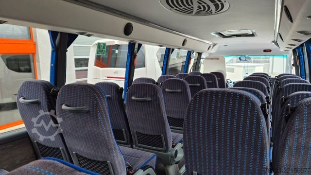Minibusz IVECO 2x Daily 70 Lagerfahrzrug Ferqui Sunrise 2,5 m B