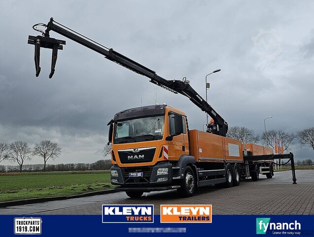 Piattaforma di carico M.A.N. 26.440 TGS