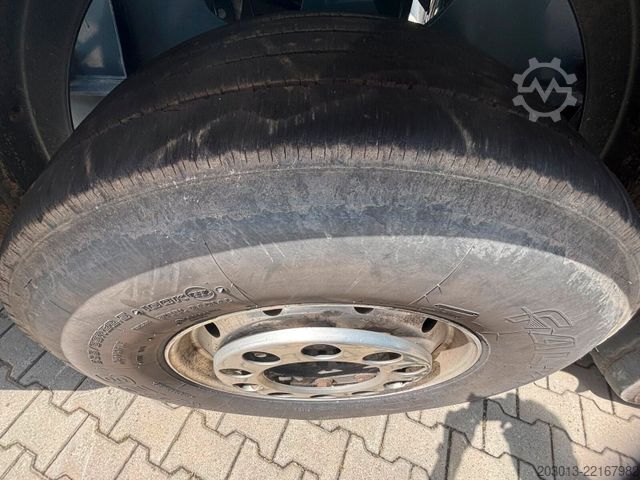 Remorque-citerne semi-remorque BERGER SAPL 24 SATA Tankauflieger