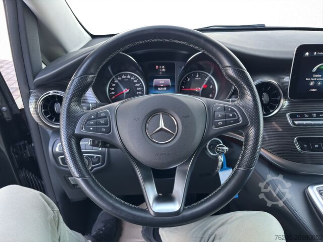 Microbuz Mercedes-Benz V 300 d EDITION Lang AHK AUT Akustikglas Kam. LM