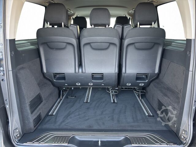 Microbuz Mercedes-Benz V 300 d EDITION Lang AHK AUT Akustikglas Kam. LM