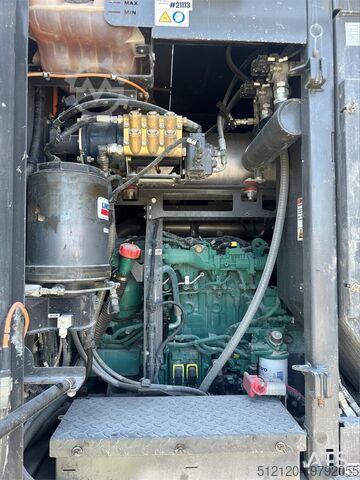 Maszyna do wiercenia w ziemi Sandvik DX800i Drilling rig w/L5 gps