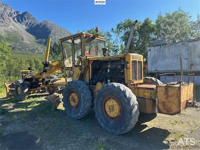Greyder Nordverk 130 HVT grader w/ extra tires on rim. WATCH VIDEO.