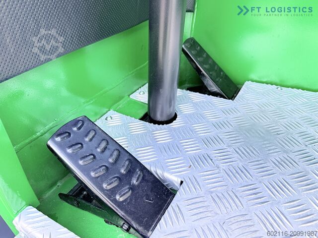 Carretilla retráctil de 4 vías Combilift C4500 / DIESEL / DUPLEX  WIDE POSITIONER