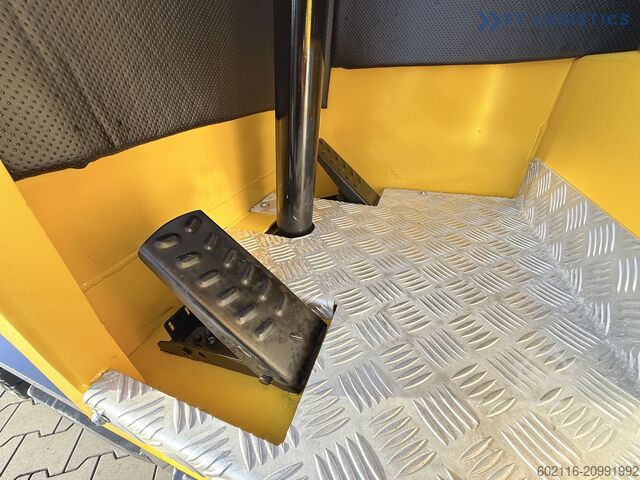 Carretilla retráctil de 4 vías Combilift C4000 / GAS / WIDE SELECTION OF FORKLIFT