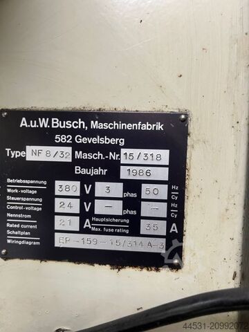 Fresatrice completamente automatica Busch NF 8/32