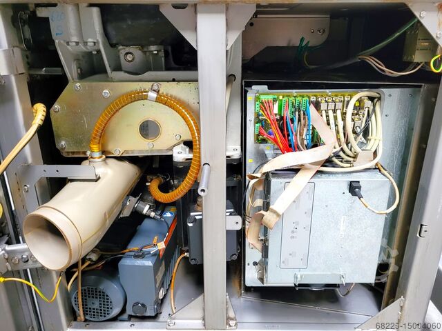 Napełniacz próżniowy Handtmann VF620