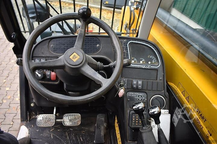 Telescopic loader JCB 535-95