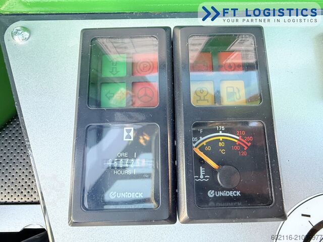 Vierwegvorkheftruck Combilift C4000 GAS TRIPLEX 5550 FREE LIFT CABIN